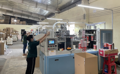 Doanh nghiệp bảo vệ sản xuất trong khi chờ vắc xin